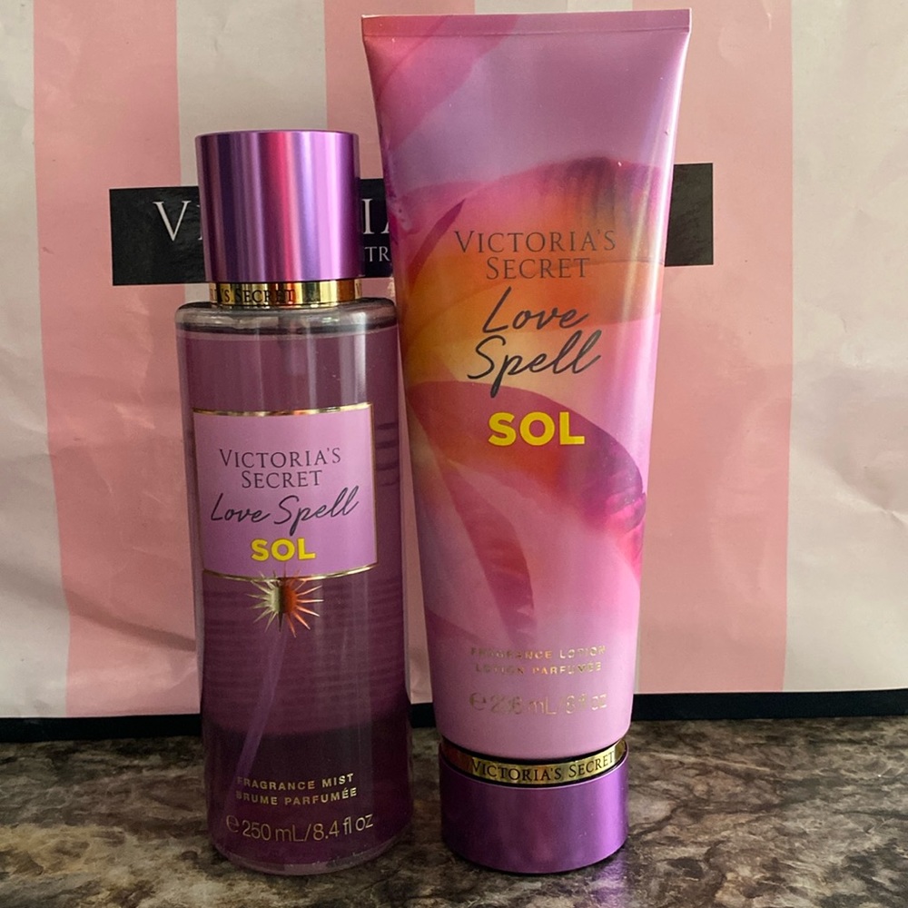Victoria’s Secret Love Spell Sol set